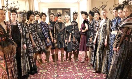 Kebangkitan Tenun Ikat NTT Di Fashion Global Paris Design Week