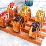 Cromboloni Varian Matcha Red Bean Habis Dalam 1 Jam