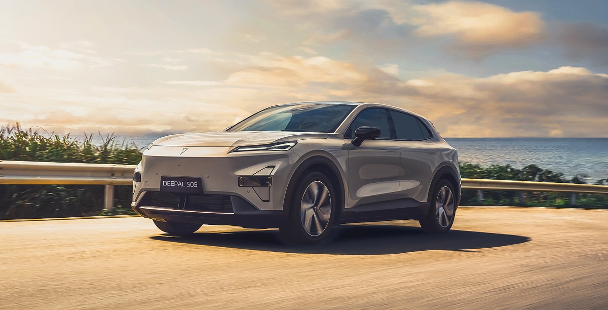 Changan Deepal S05 REEV Masuk Radar: Bisa Jalan 1.200 KM