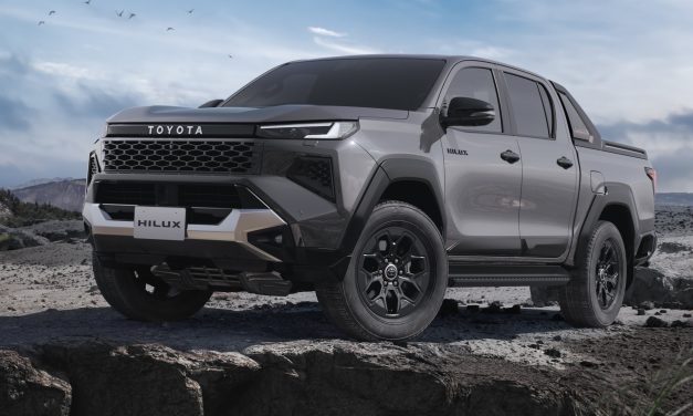 Toyota Hilux Double Cabin Kini Pakai Suspensi Heavy-Duty
