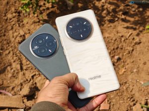 Realme 14 Pro+ Pamer Bodi Adaptif Yang Bisa Berganti Warna