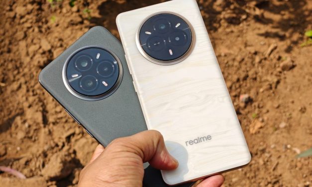 Realme 14 Pro+ Pamer Bodi Adaptif Yang Bisa Berganti Warna