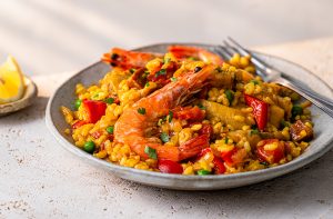 Mengenal Paella Valencia: Nasi Saffron Seafood Khas Spanyol