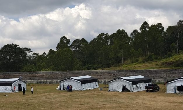 Kemenkes Dirikan RS Lapangan Tenda Udara Di Zona Bencana