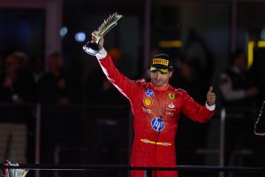 Carlos Sainz Raih Podium Ketiga Di GP Hungaria Untuk Ferrari