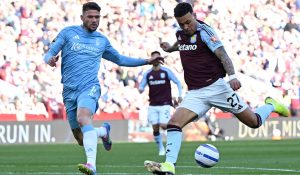 Nottingham Forest Bikin Kejutan, Tekuk Aston Villa 2-1 Di Villa Park