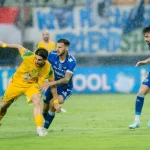 Persib Bandung Tekuk Persebaya Dalam Laga Sengit Di GBLA