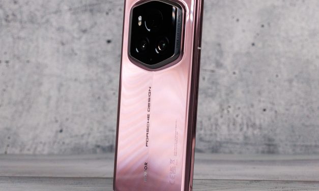 Honor Magic6 RSR Porsche Design Hadir Usung Periskop 180 MP